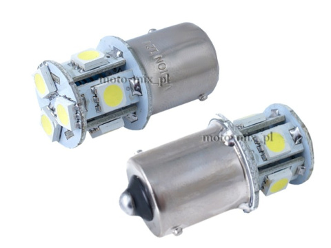 Żarówka P21W BA15s 8x 5050 SMD LED 4W 12V biała 2 szt. Żarówka P21W BA15s 8x 5050 SMD LED 4W 12V biała 2 szt.